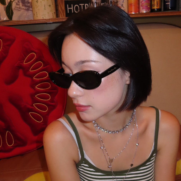 Round lit sunglasses - 𝐇𝐨𝐧𝐞𝐲 𝐁𝐮𝐭𝐭𝐞𝐫 𝐍𝐢𝐧𝐞