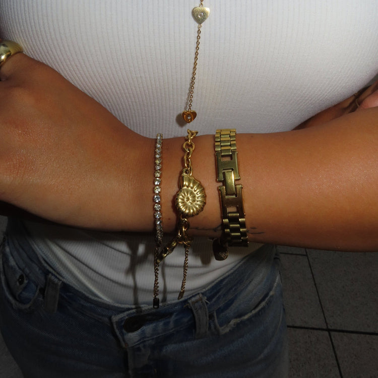 【ブレスレット】Sea bracelet - 𝐇𝐨𝐧𝐞𝐲 𝐁𝐮𝐭𝐭𝐞𝐫 𝐍𝐢𝐧𝐞