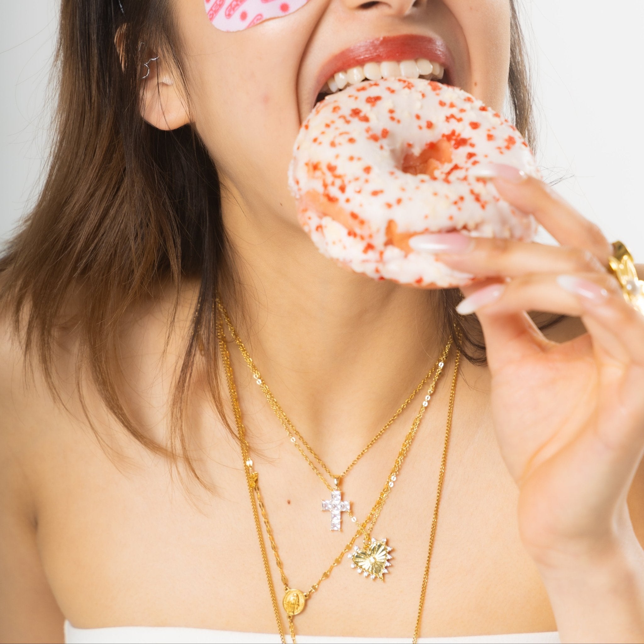 Shine heart charm necklace - 𝐇𝐨𝐧𝐞𝐲 𝐁𝐮𝐭𝐭𝐞𝐫 𝐍𝐢𝐧𝐞