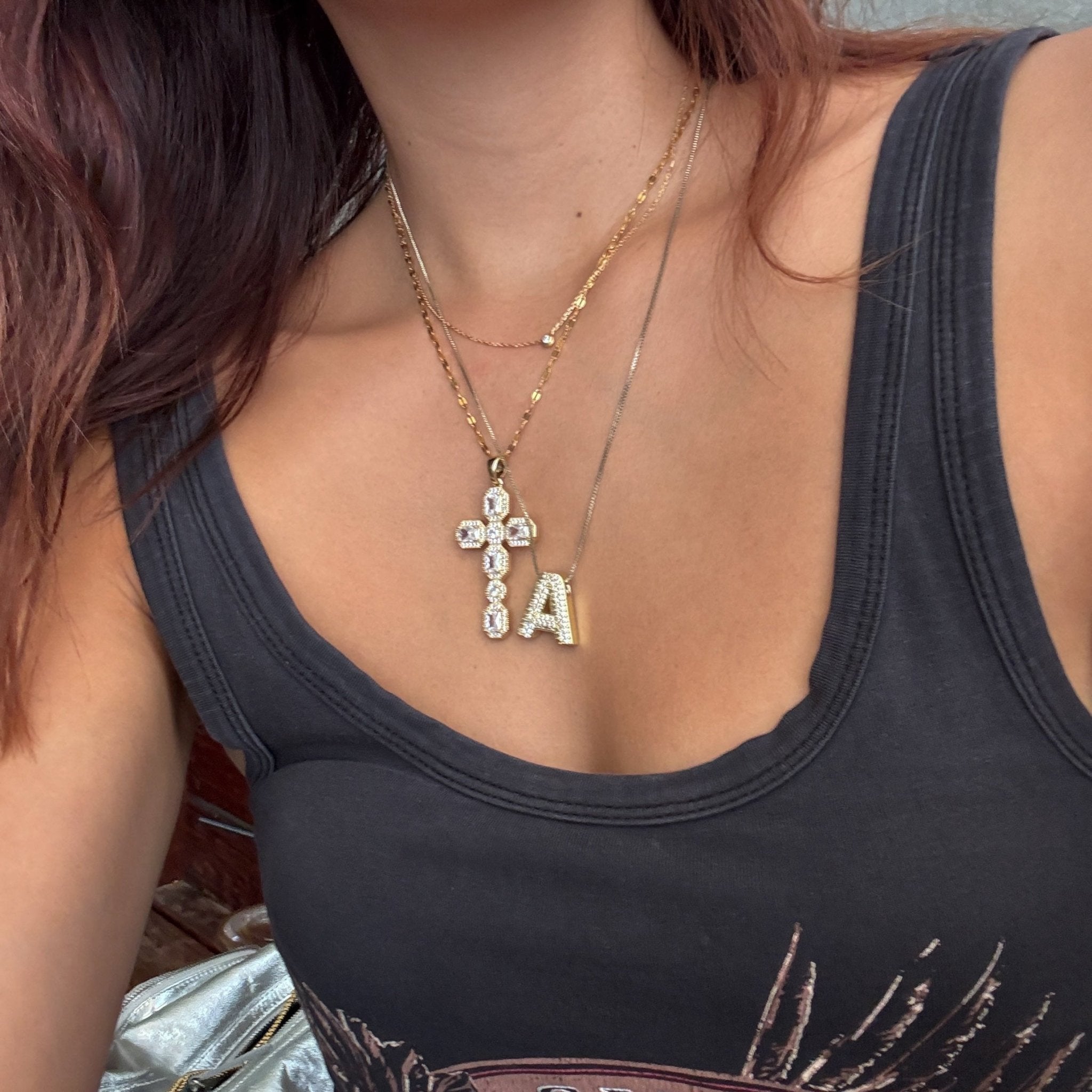 Spark cross necklace - 𝐇𝐨𝐧𝐞𝐲 𝐁𝐮𝐭𝐭𝐞𝐫 𝐍𝐢𝐧𝐞