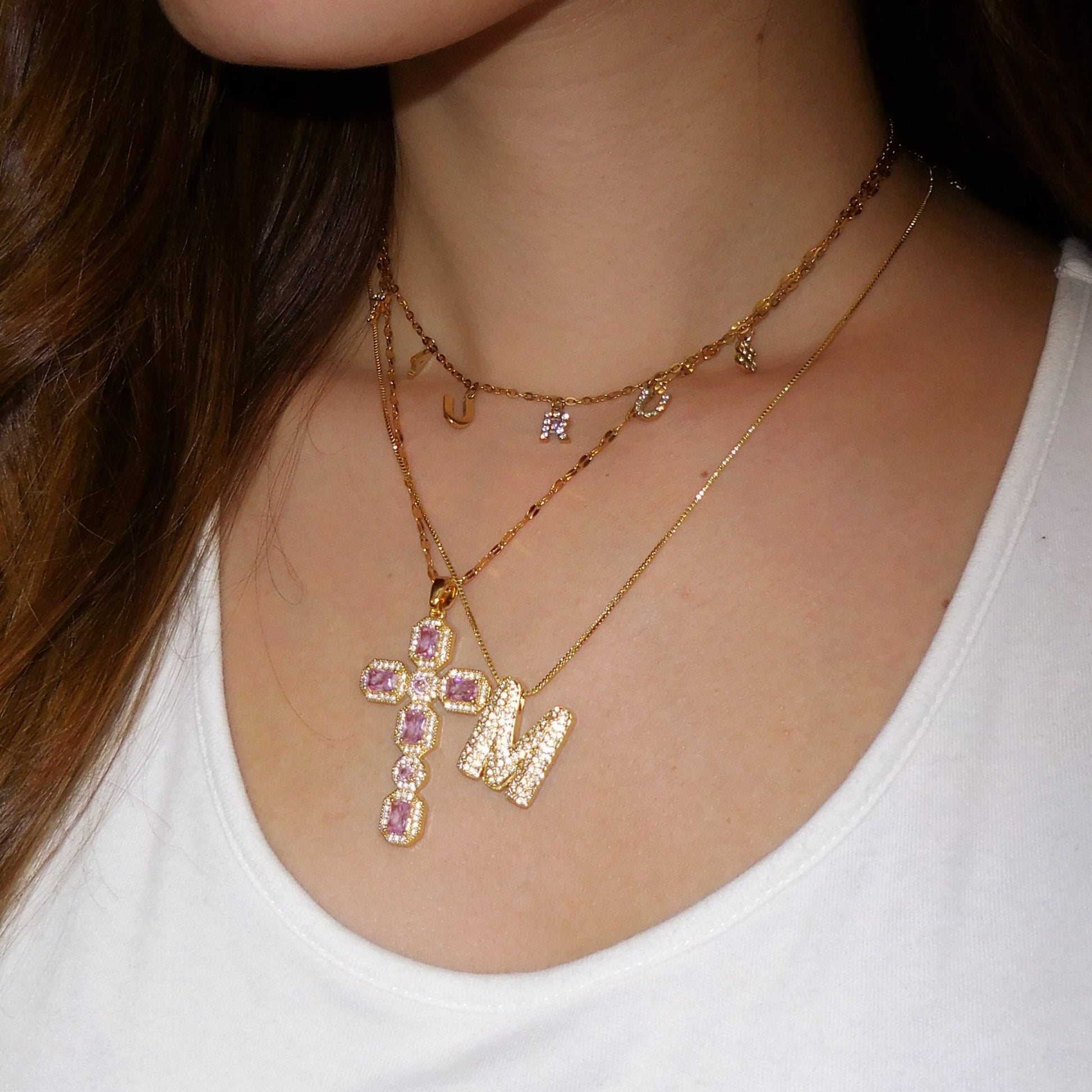 Spark cross necklace - 𝐇𝐨𝐧𝐞𝐲 𝐁𝐮𝐭𝐭𝐞𝐫 𝐍𝐢𝐧𝐞