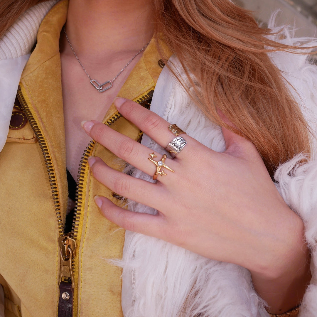 【リング】Starlit ring - 𝐇𝐨𝐧𝐞𝐲 𝐁𝐮𝐭𝐭𝐞𝐫 𝐍𝐢𝐧𝐞