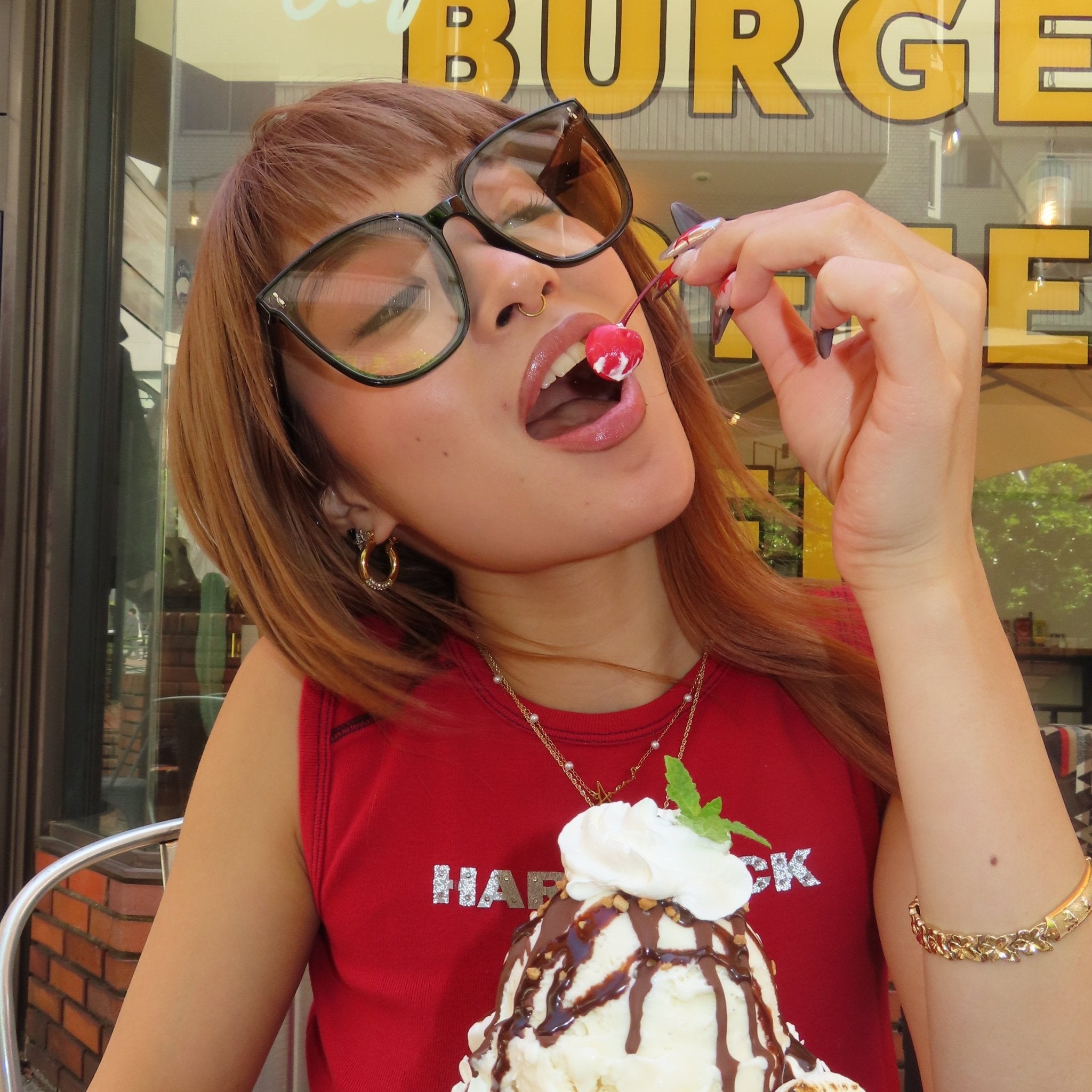 Sun beem sunglasses - 𝐇𝐨𝐧𝐞𝐲 𝐁𝐮𝐭𝐭𝐞𝐫 𝐍𝐢𝐧𝐞