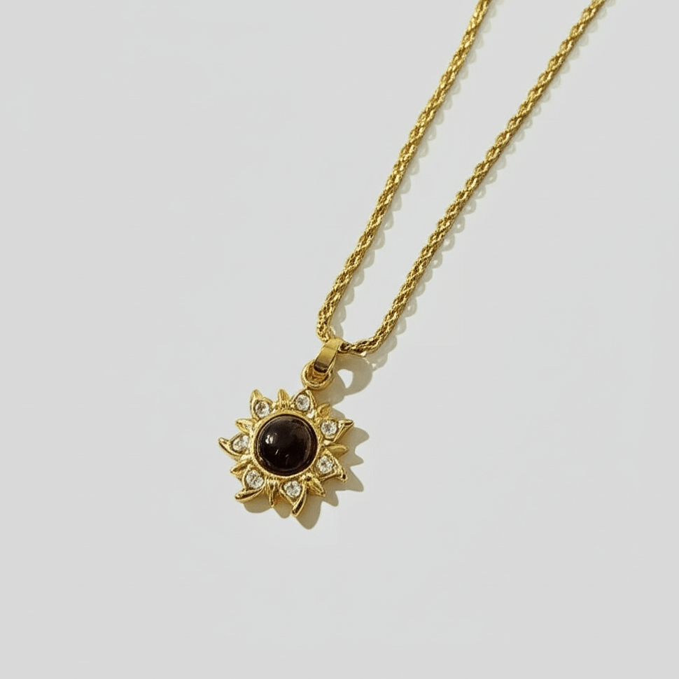 Sun brown necklace - 𝐇𝐨𝐧𝐞𝐲 𝐁𝐮𝐭𝐭𝐞𝐫 𝐍𝐢𝐧𝐞