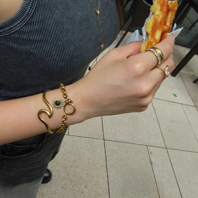 【ブレスレット】Sun tiger bracelet - 𝐇𝐨𝐧𝐞𝐲 𝐁𝐮𝐭𝐭𝐞𝐫 𝐍𝐢𝐧𝐞