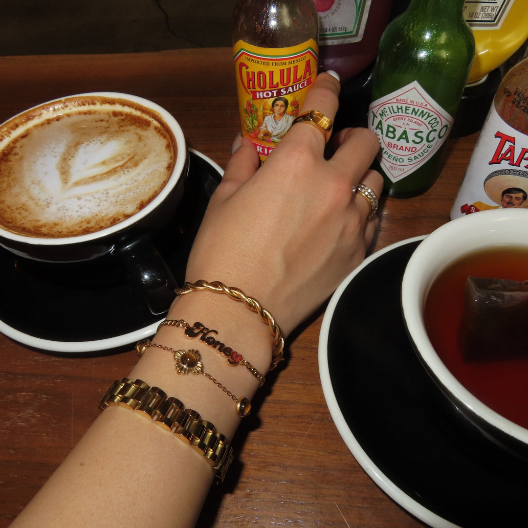 【ブレスレット】Tiger bracelet - 𝐇𝐨𝐧𝐞𝐲 𝐁𝐮𝐭𝐭𝐞𝐫 𝐍𝐢𝐧𝐞