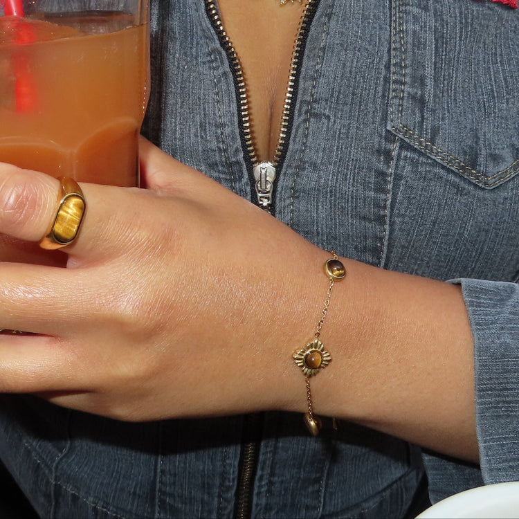 【ブレスレット】Tiger bracelet - 𝐇𝐨𝐧𝐞𝐲 𝐁𝐮𝐭𝐭𝐞𝐫 𝐍𝐢𝐧𝐞