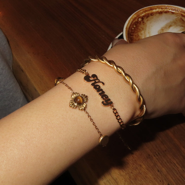 【ブレスレット】Tiger bracelet - 𝐇𝐨𝐧𝐞𝐲 𝐁𝐮𝐭𝐭𝐞𝐫 𝐍𝐢𝐧𝐞