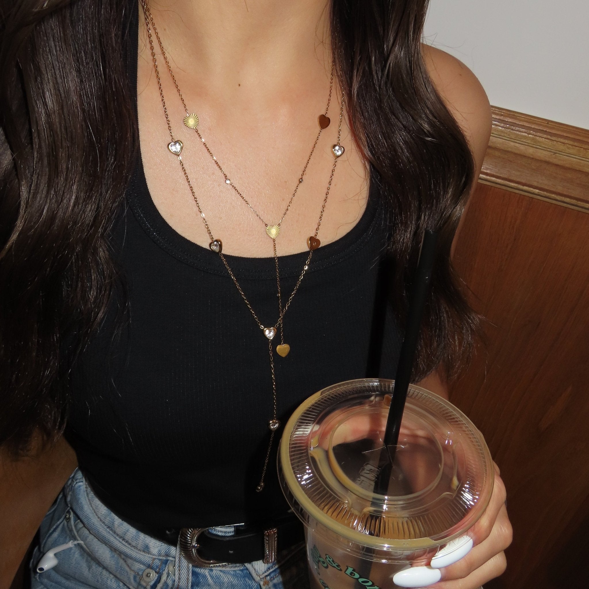 Veil necklace - 𝐇𝐨𝐧𝐞𝐲 𝐁𝐮𝐭𝐭𝐞𝐫 𝐍𝐢𝐧𝐞