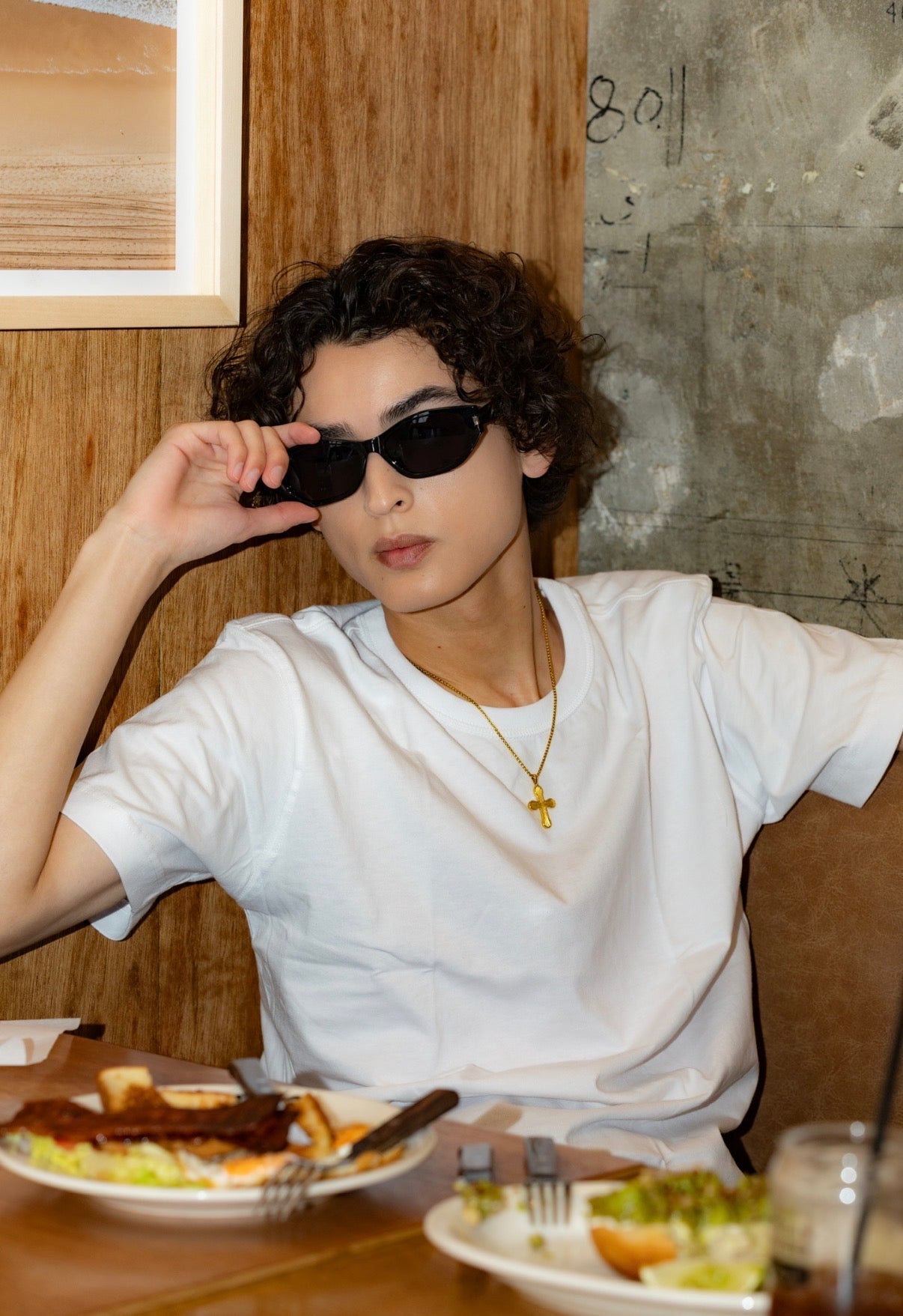 Venus glasses - 𝐇𝐨𝐧𝐞𝐲 𝐁𝐮𝐭𝐭𝐞𝐫 𝐍𝐢𝐧𝐞