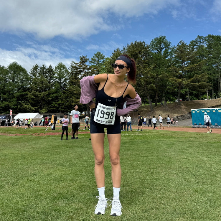 Venus glasses - 𝐇𝐨𝐧𝐞𝐲 𝐁𝐮𝐭𝐭𝐞𝐫 𝐍𝐢𝐧𝐞