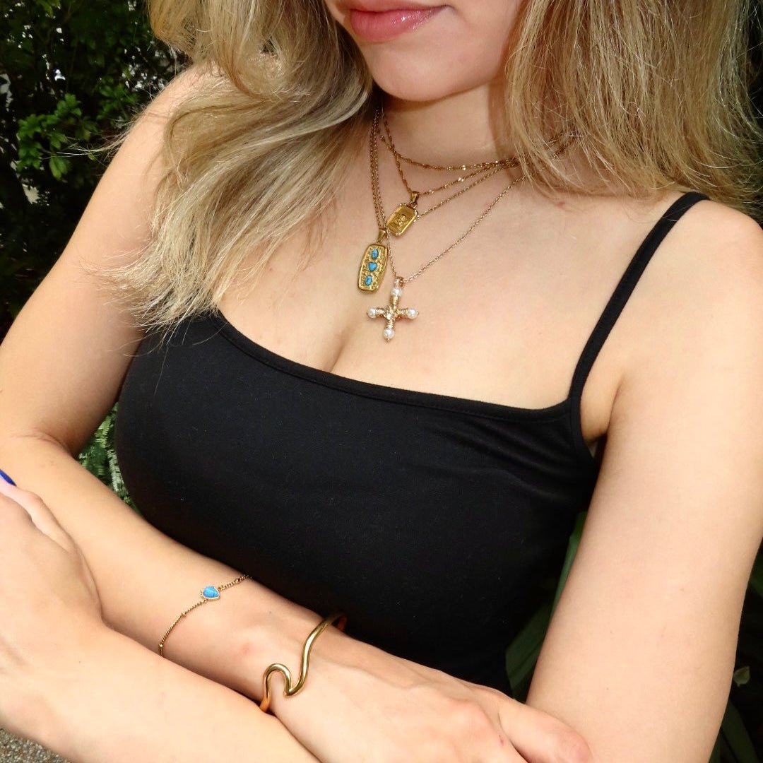 【ブレスレット】Wave bangle - 𝐇𝐨𝐧𝐞𝐲 𝐁𝐮𝐭𝐭𝐞𝐫 𝐍𝐢𝐧𝐞