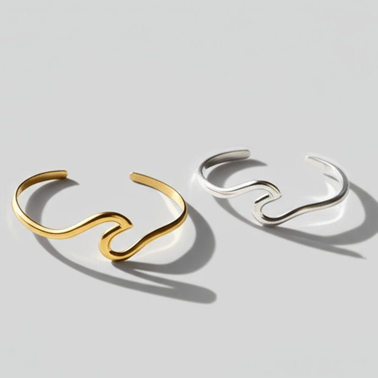 【ブレスレット】Wave bangle - 𝐇𝐨𝐧𝐞𝐲 𝐁𝐮𝐭𝐭𝐞𝐫 𝐍𝐢𝐧𝐞