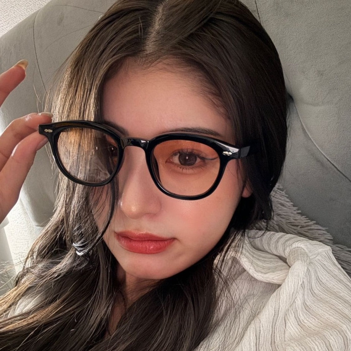 Wellington sunglasses - 𝐇𝐨𝐧𝐞𝐲 𝐁𝐮𝐭𝐭𝐞𝐫 𝐍𝐢𝐧𝐞