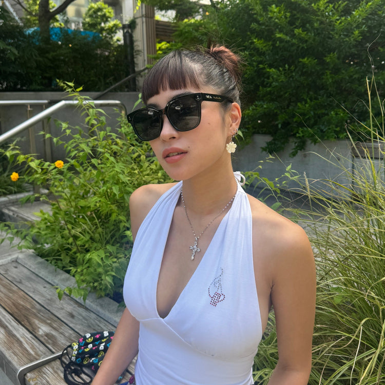 Wide sunglasses - 𝐇𝐨𝐧𝐞𝐲 𝐁𝐮𝐭𝐭𝐞𝐫 𝐍𝐢𝐧𝐞