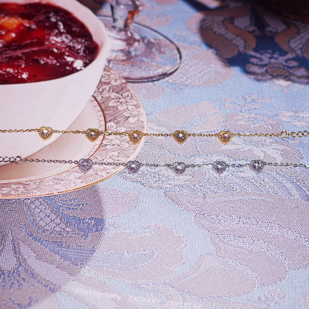 Zirconia heart bracelet - 𝐇𝐨𝐧𝐞𝐲 𝐁𝐮𝐭𝐭𝐞𝐫 𝐍𝐢𝐧𝐞