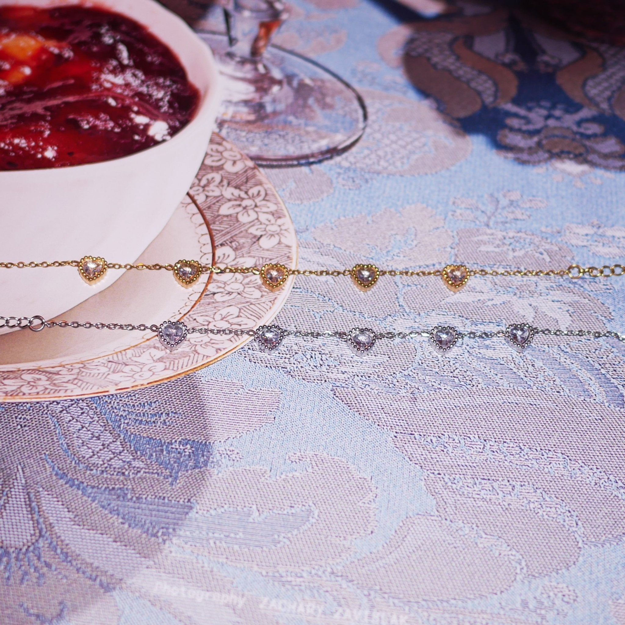 Zirconia heart bracelet - 𝐇𝐨𝐧𝐞𝐲 𝐁𝐮𝐭𝐭𝐞𝐫 𝐍𝐢𝐧𝐞