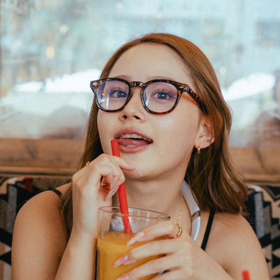 Basic glasses (ﾌﾞﾙｰﾗｲﾄｶｯﾄ付) - 𝐇𝐨𝐧𝐞𝐲 𝐁𝐮𝐭𝐭𝐞𝐫 𝐍𝐢𝐧𝐞