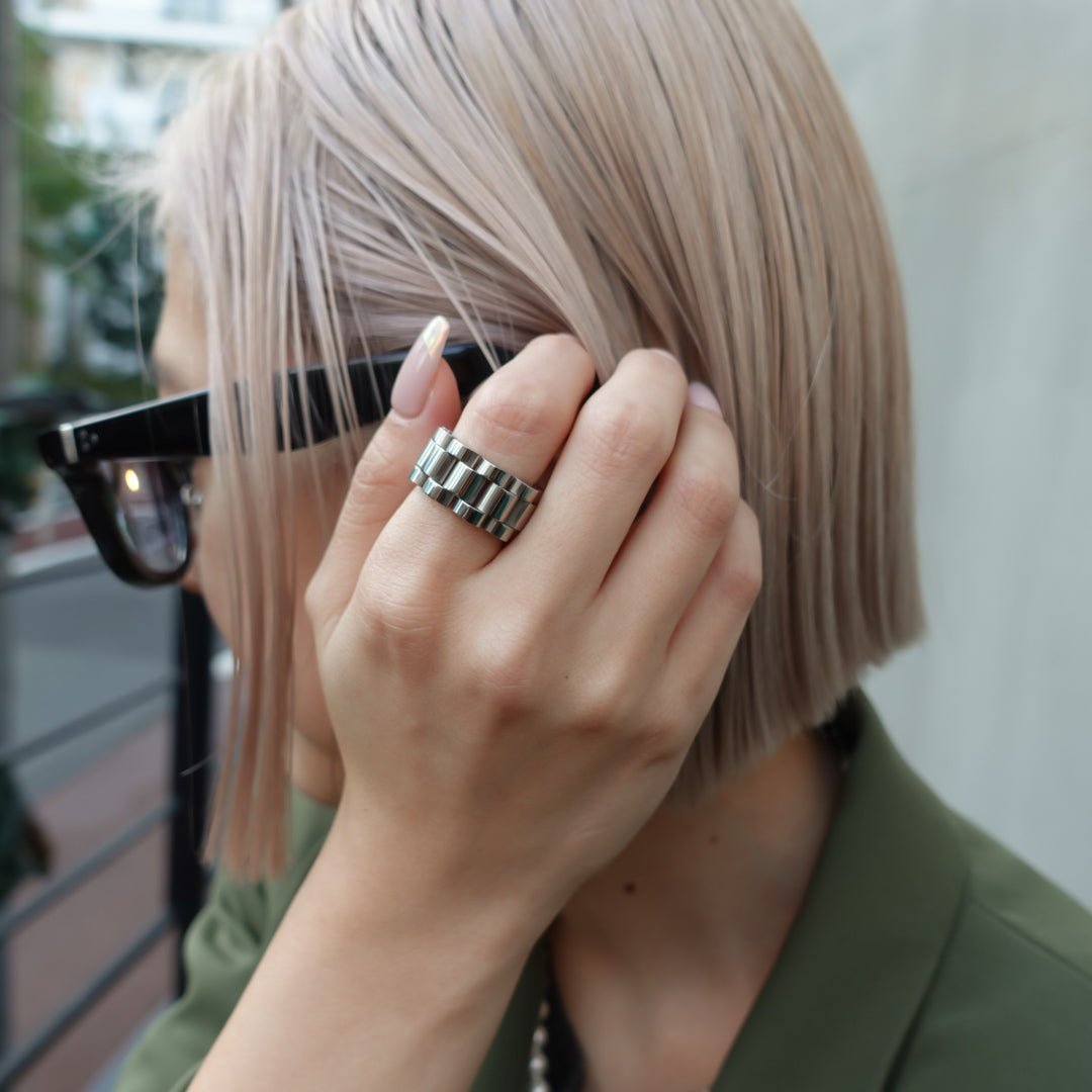Chain casual ring - 𝐇𝐨𝐧𝐞𝐲 𝐁𝐮𝐭𝐭𝐞𝐫 𝐍𝐢𝐧𝐞