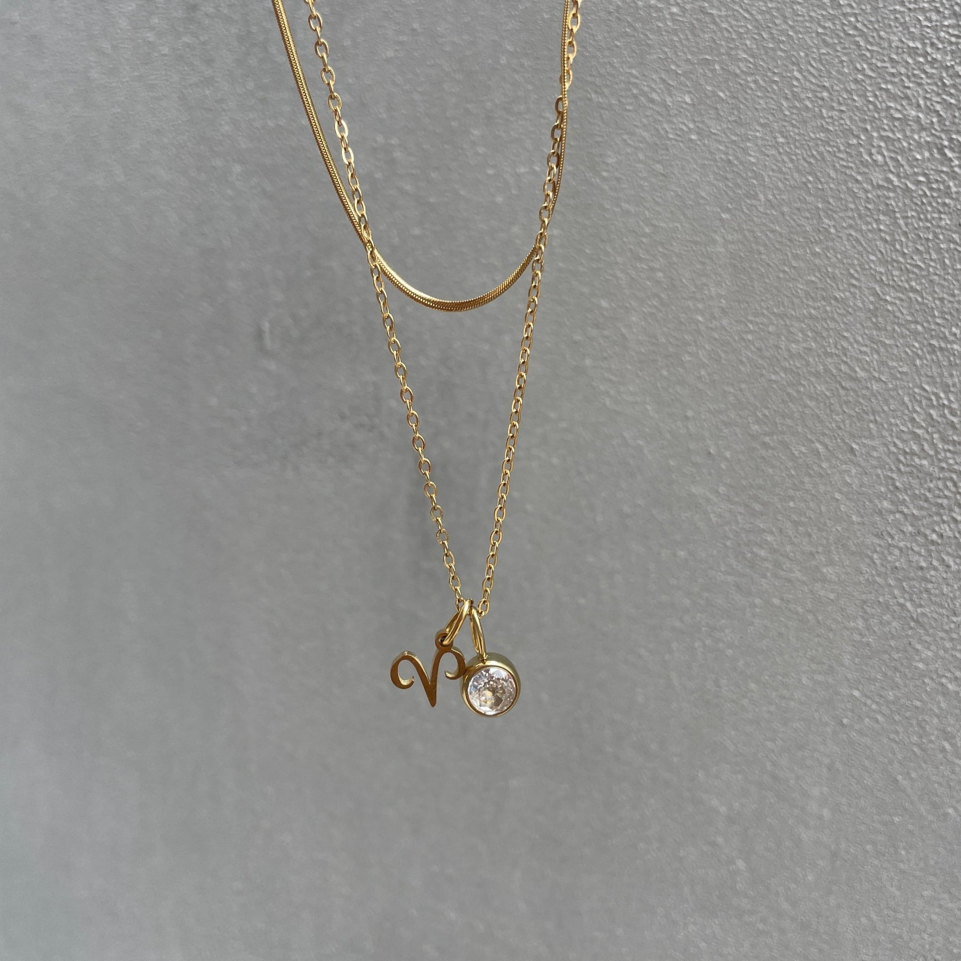 Custom necklace(誕生日石/星座) - 𝐇𝐨𝐧𝐞𝐲 𝐁𝐮𝐭𝐭𝐞𝐫 𝐍𝐢𝐧𝐞