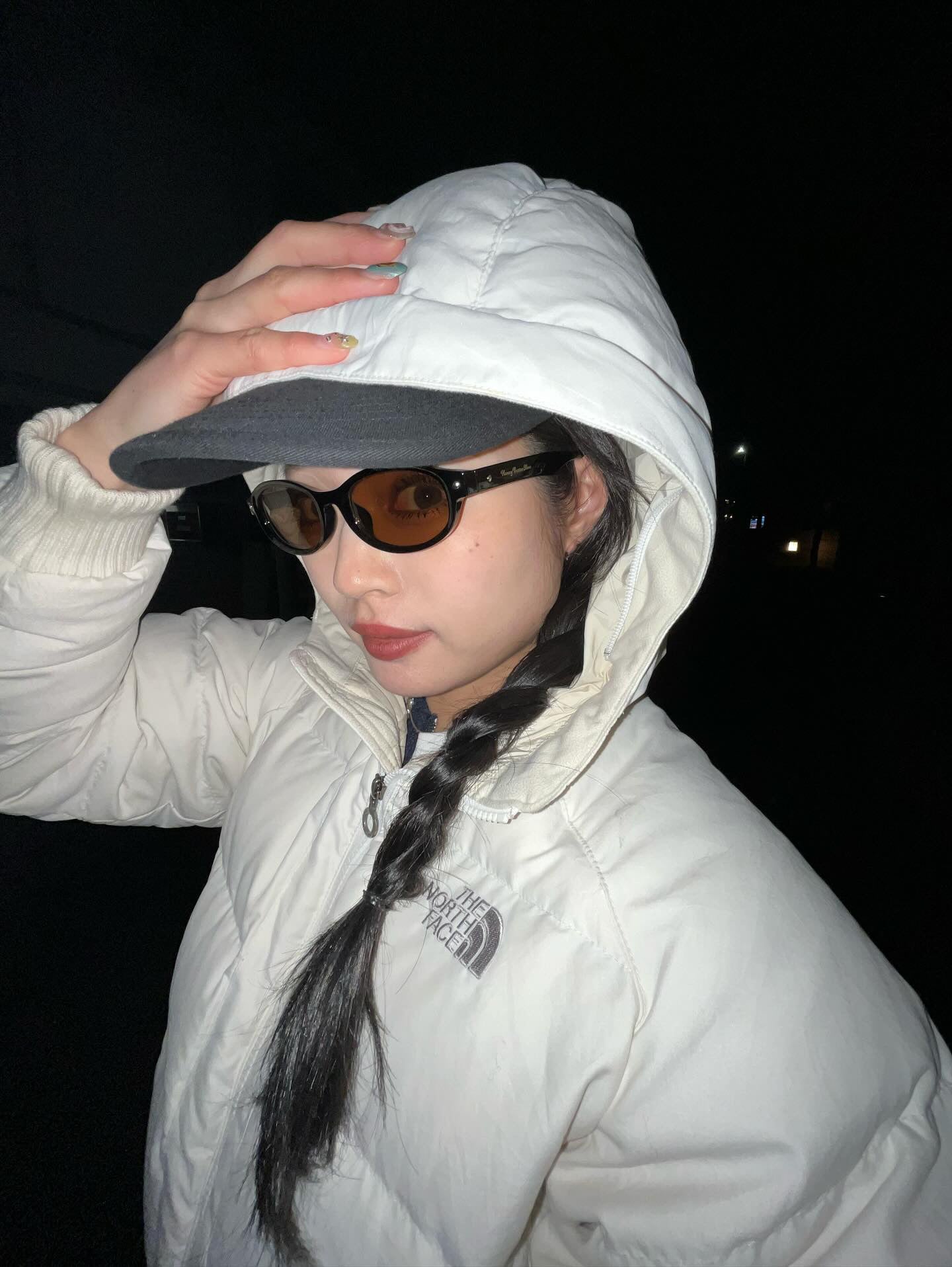 Fashion round sunglasses - 𝐇𝐨𝐧𝐞𝐲 𝐁𝐮𝐭𝐭𝐞𝐫 𝐍𝐢𝐧𝐞