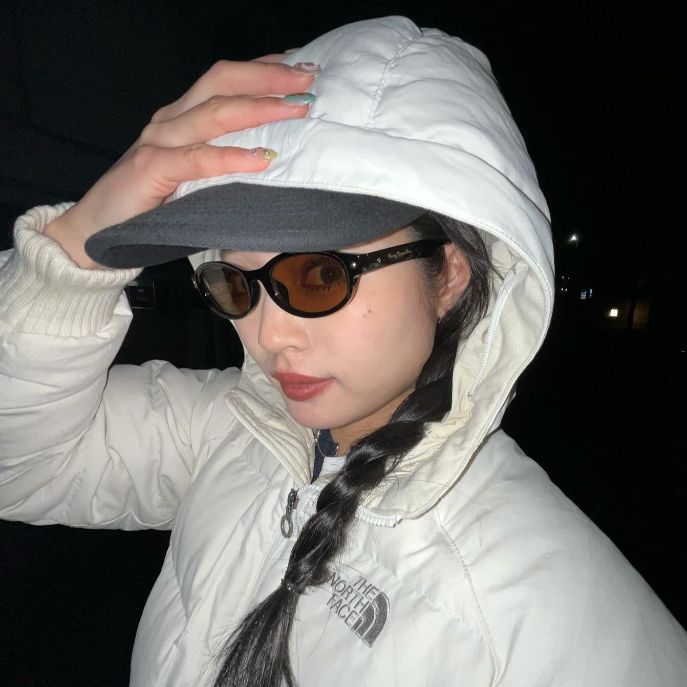 Fashion round sunglasses - 𝐇𝐨𝐧𝐞𝐲 𝐁𝐮𝐭𝐭𝐞𝐫 𝐍𝐢𝐧𝐞