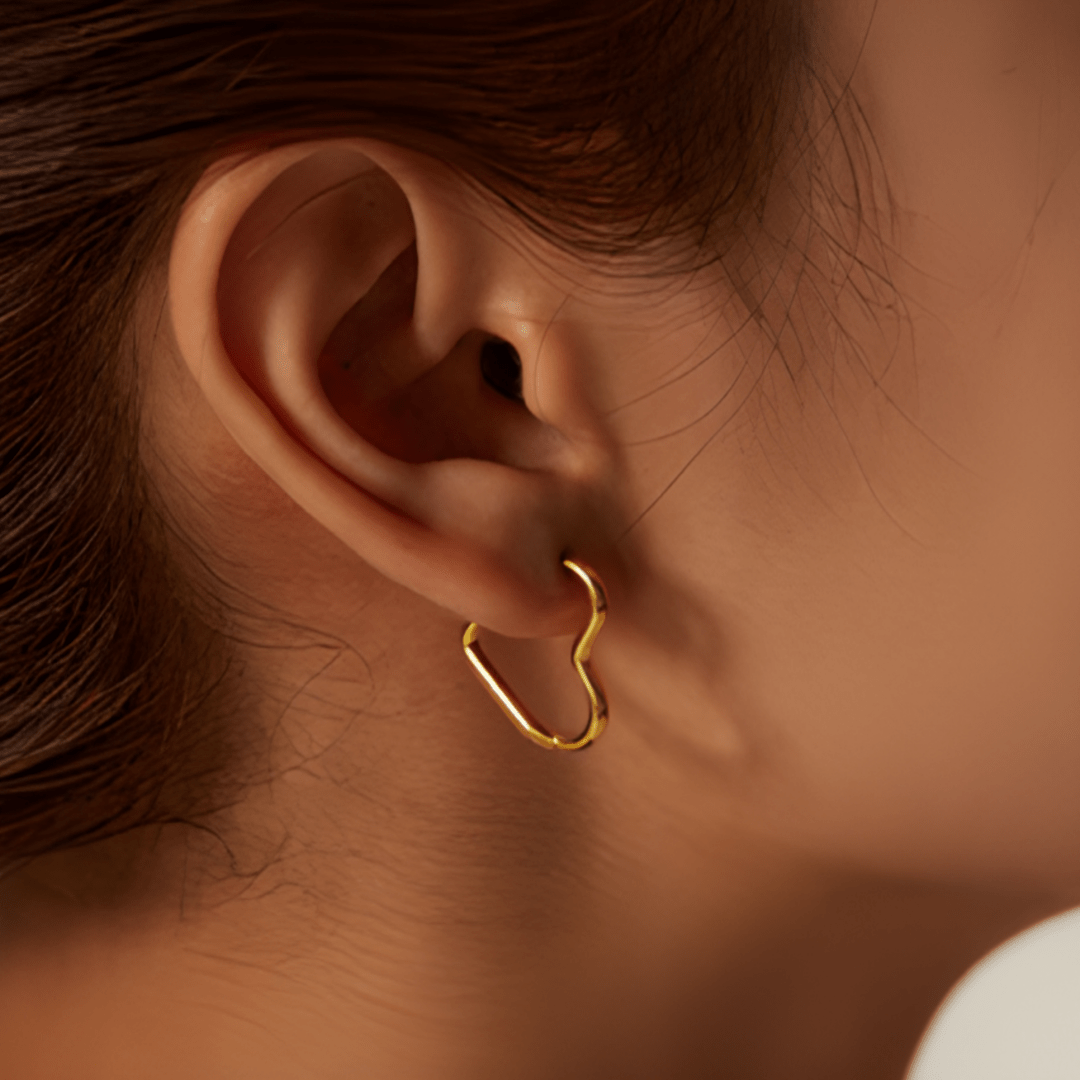 Heart hoop pierce - 𝐇𝐨𝐧𝐞𝐲 𝐁𝐮𝐭𝐭𝐞𝐫 𝐍𝐢𝐧𝐞