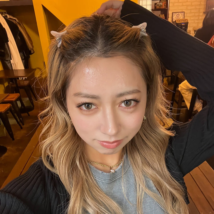 Mini hair clip (2set) - 𝐇𝐨𝐧𝐞𝐲 𝐁𝐮𝐭𝐭𝐞𝐫 𝐍𝐢𝐧𝐞