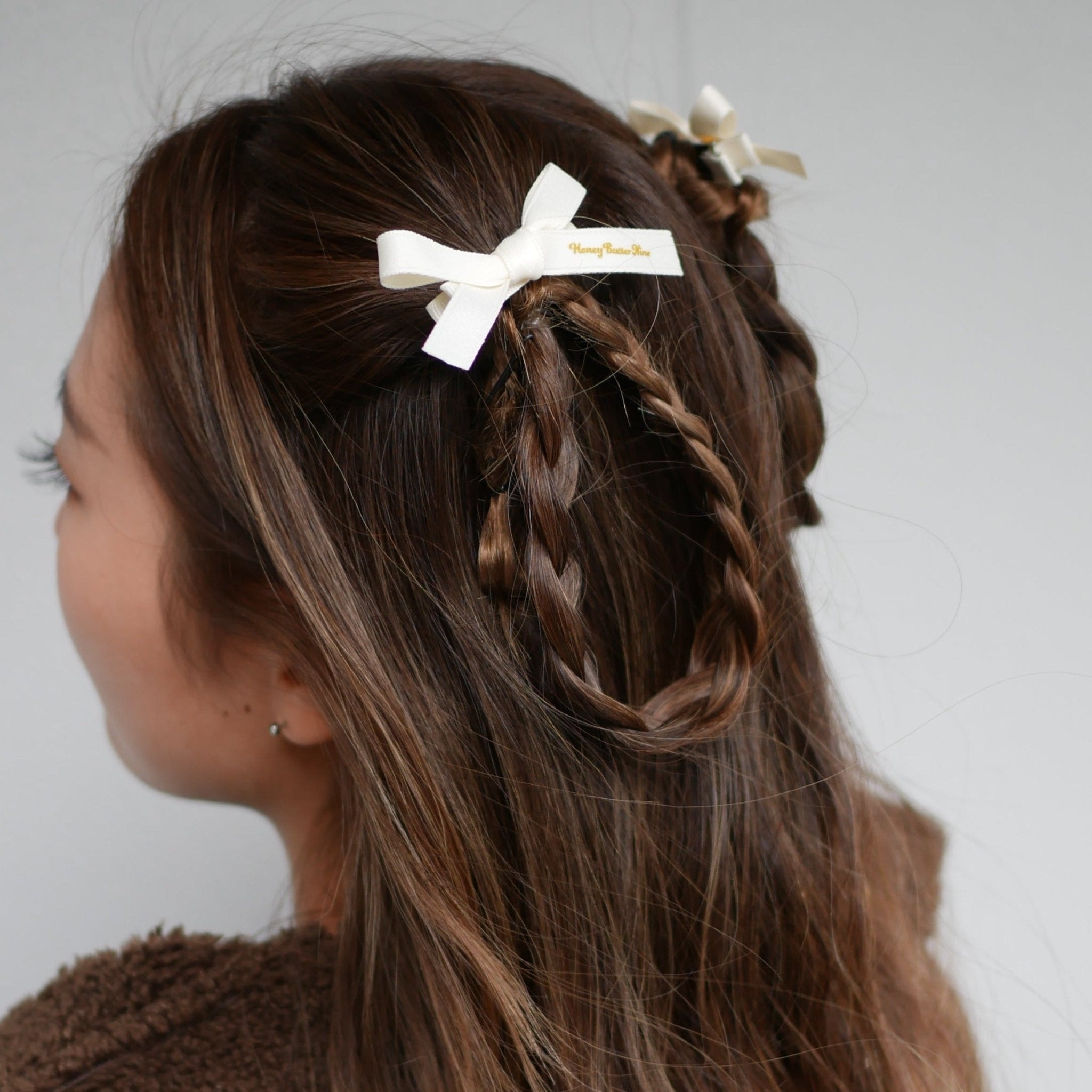 Mini ribbon clip (2set) - 𝐇𝐨𝐧𝐞𝐲 𝐁𝐮𝐭𝐭𝐞𝐫 𝐍𝐢𝐧𝐞