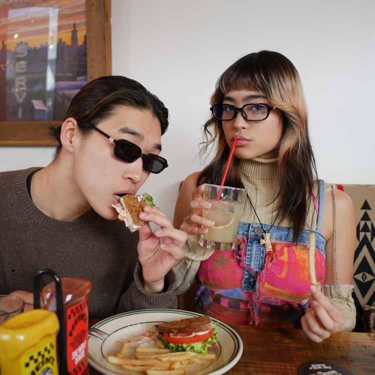 Round fit glasses - 𝐇𝐨𝐧𝐞𝐲 𝐁𝐮𝐭𝐭𝐞𝐫 𝐍𝐢𝐧𝐞