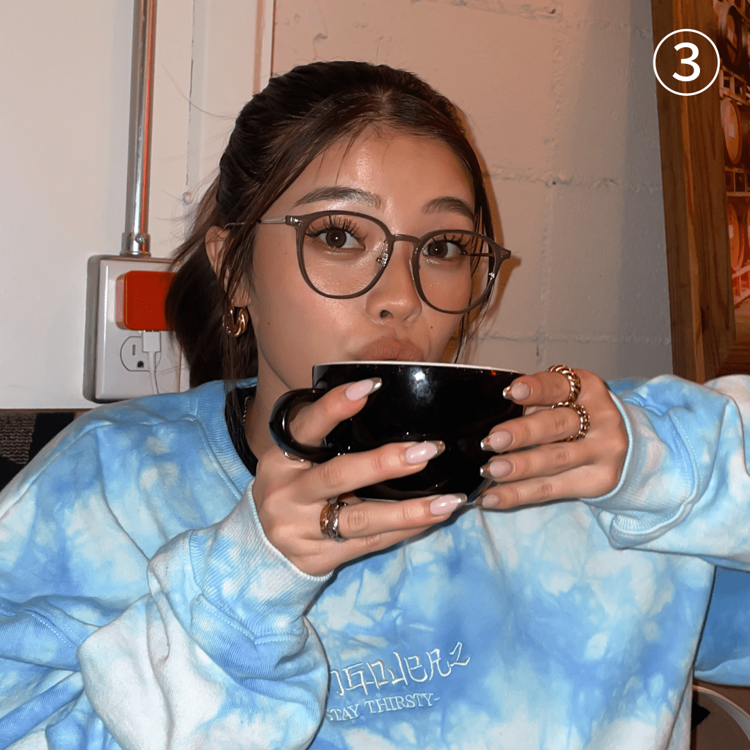 Sharp flame glasses(ﾌﾞﾙｰﾗｲﾄｶｯﾄ付) - 𝐇𝐨𝐧𝐞𝐲 𝐁𝐮𝐭𝐭𝐞𝐫 𝐍𝐢𝐧𝐞