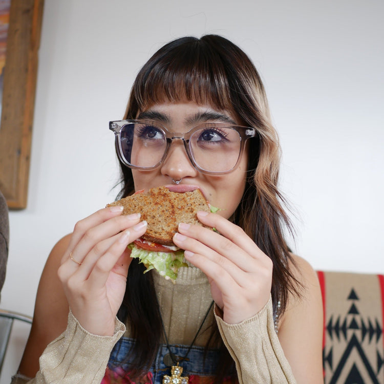 Square clear glasses - 𝐇𝐨𝐧𝐞𝐲 𝐁𝐮𝐭𝐭𝐞𝐫 𝐍𝐢𝐧𝐞