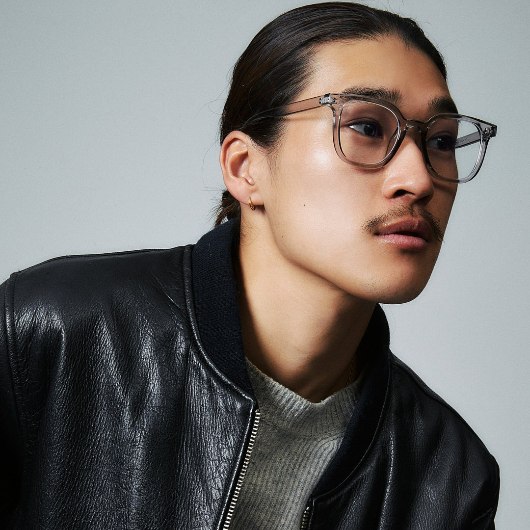 Square clear glasses - 𝐇𝐨𝐧𝐞𝐲 𝐁𝐮𝐭𝐭𝐞𝐫 𝐍𝐢𝐧𝐞