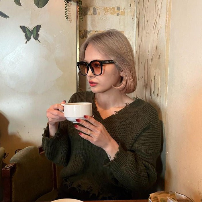 Wide sunglasses - 𝐇𝐨𝐧𝐞𝐲 𝐁𝐮𝐭𝐭𝐞𝐫 𝐍𝐢𝐧𝐞