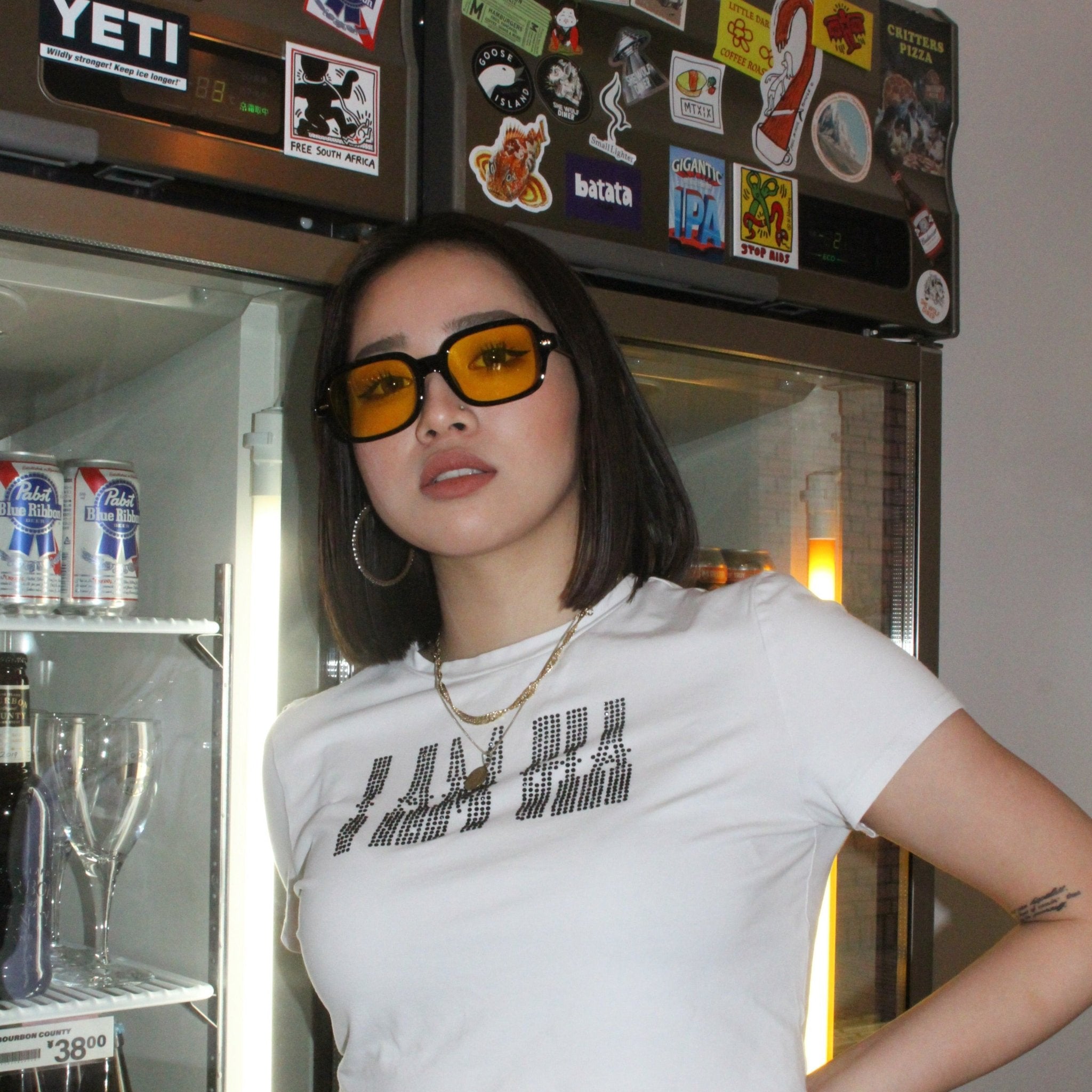 Yellow street sunglasses - 𝐇𝐨𝐧𝐞𝐲 𝐁𝐮𝐭𝐭𝐞𝐫 𝐍𝐢𝐧𝐞